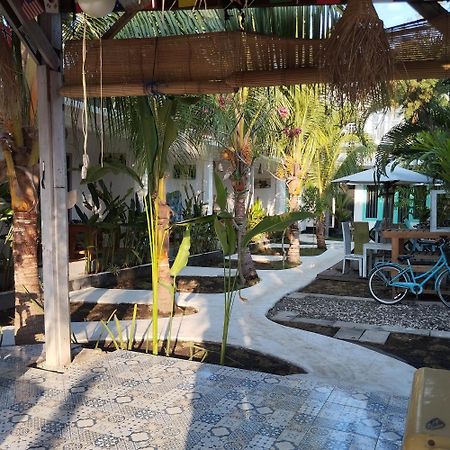 Palm Trees Villas Gili Air Dış mekan fotoğraf