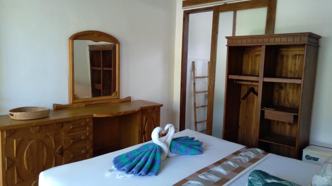 Palm Trees Villas Gili Air Dış mekan fotoğraf