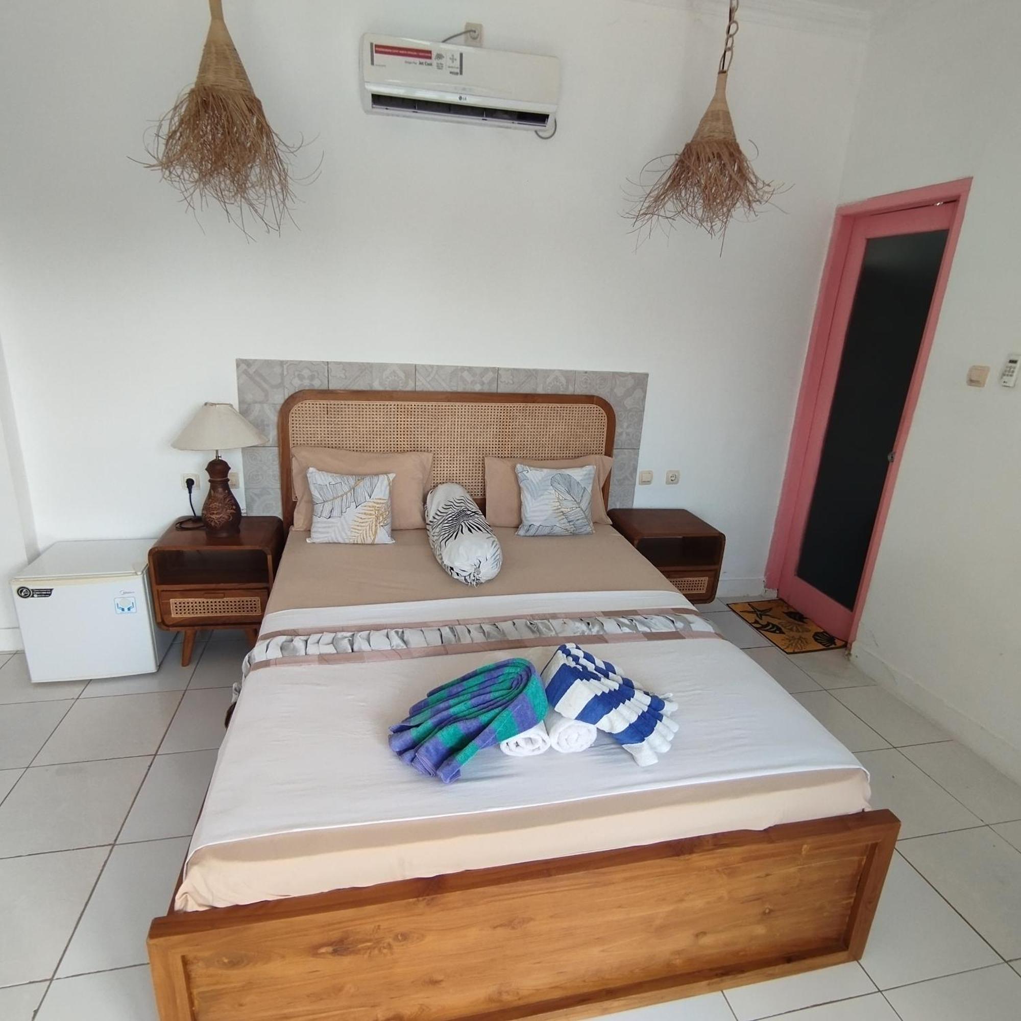 Palm Trees Villas Gili Air Dış mekan fotoğraf