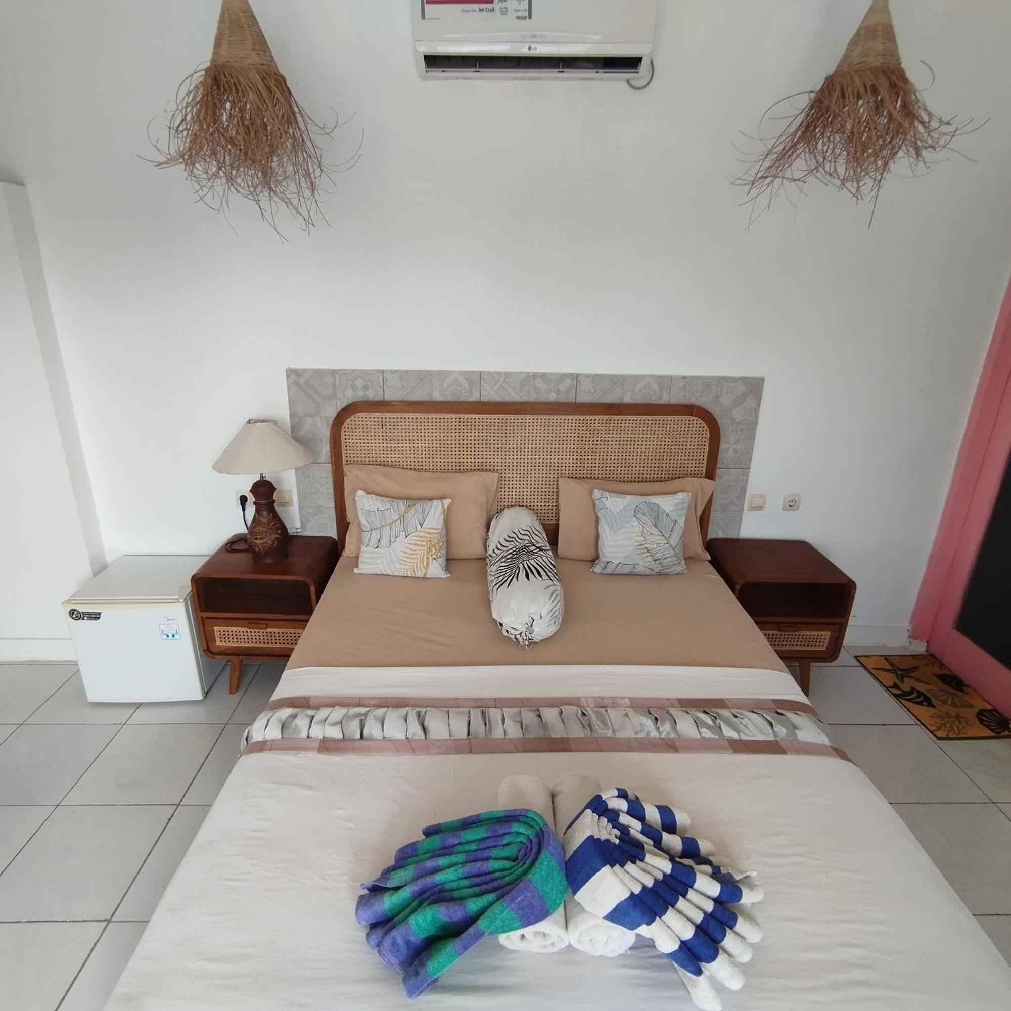 Palm Trees Villas Gili Air Dış mekan fotoğraf