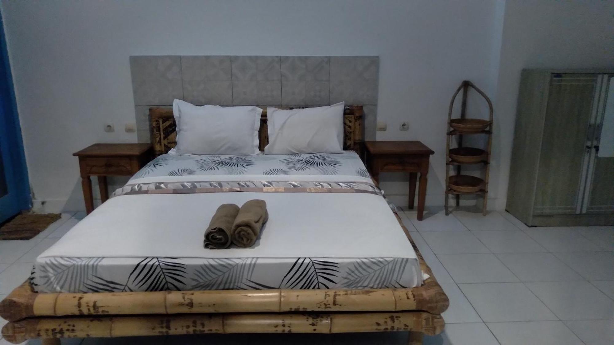 Palm Trees Villas Gili Air Oda fotoğraf