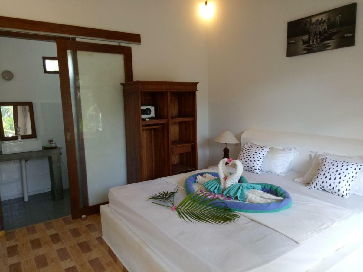 Palm Trees Villas Gili Air Dış mekan fotoğraf