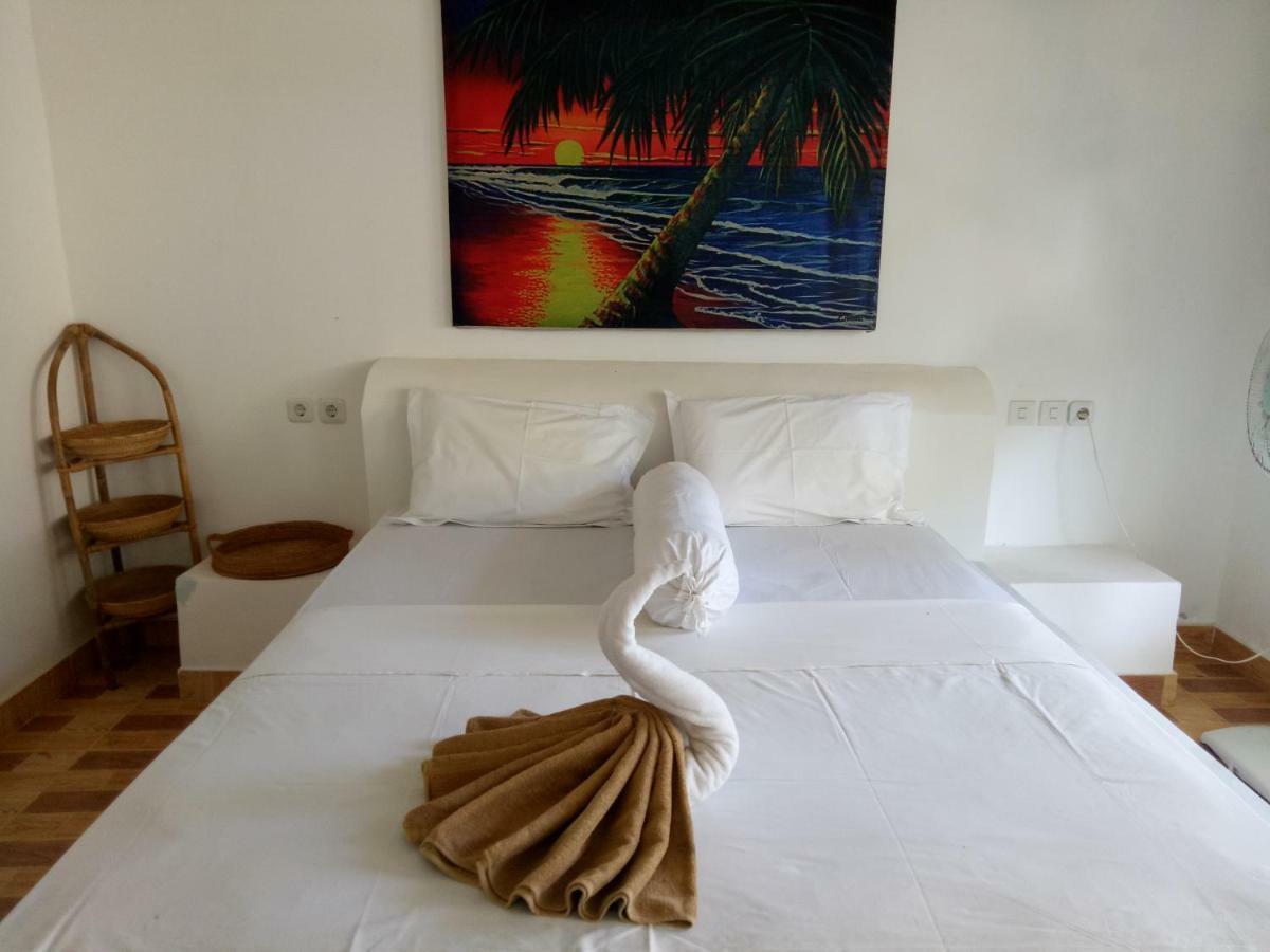 Palm Trees Villas Gili Air Dış mekan fotoğraf